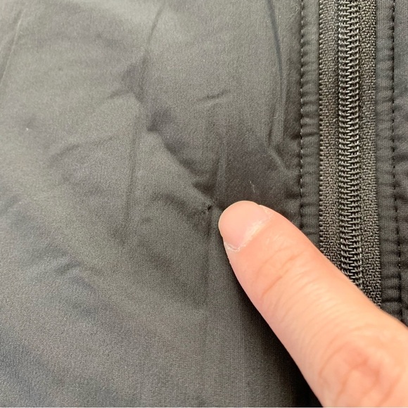 🔥 Lululemon Primaloft Insulated Run For Cold Running Jacket, Black - Picture 9 of 10